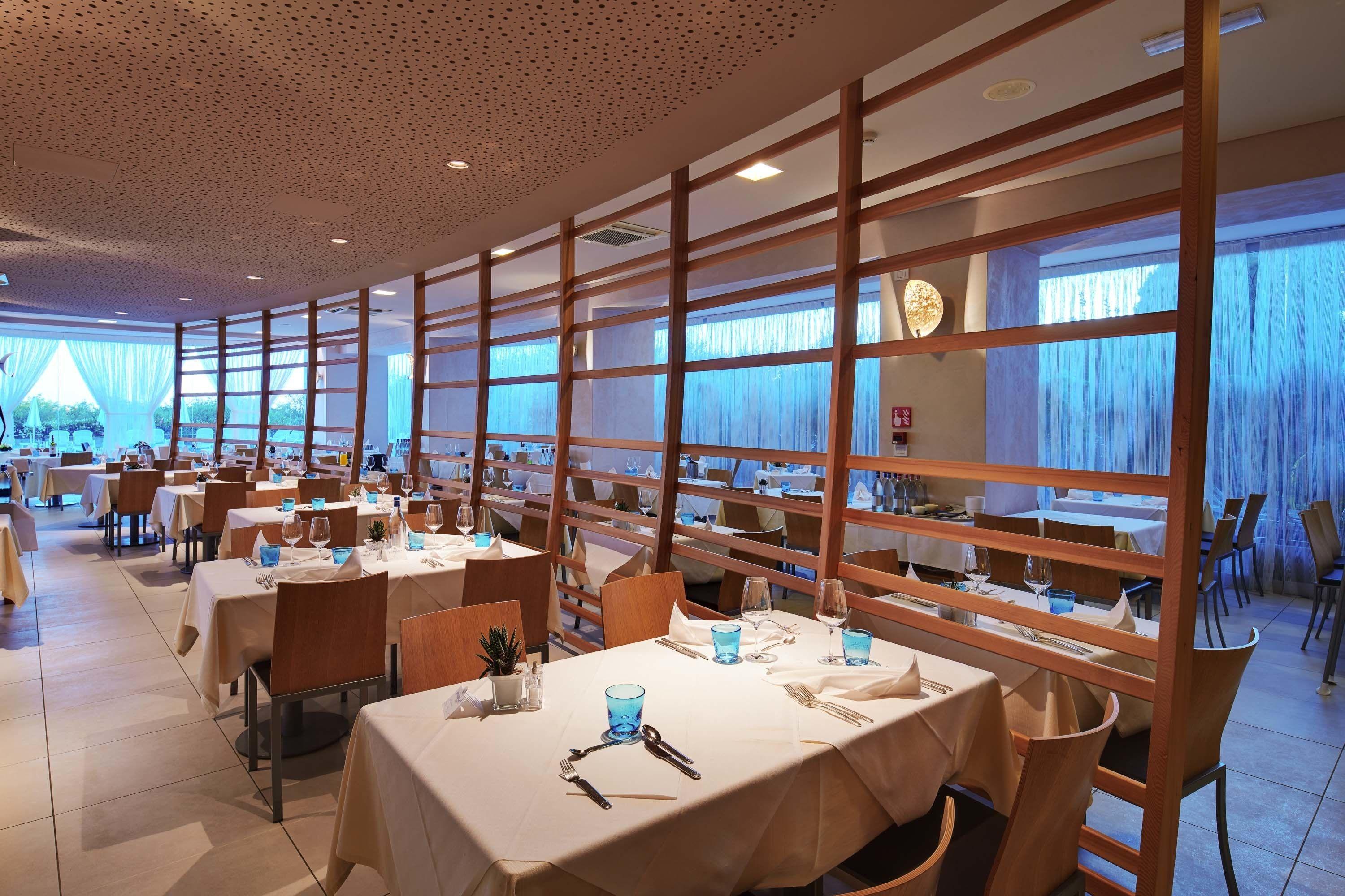 Hotel Jesolopalace & 4*